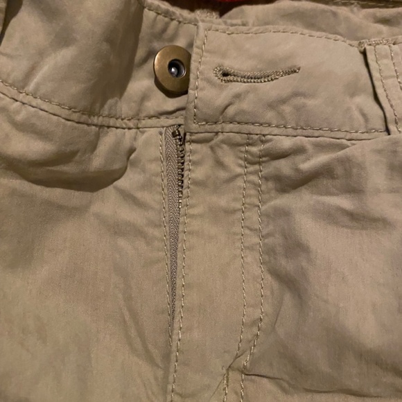 Hiking capris - Picture 5 of 12